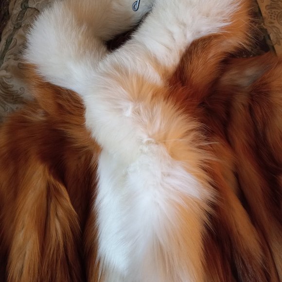 Large Tuxedo Trim Genuine Fox fur coat - Picture 2 of 4